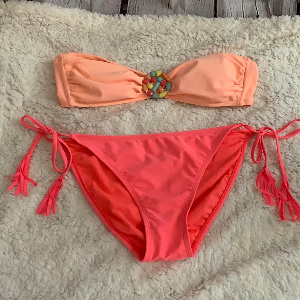 Never been worn Target bikini set